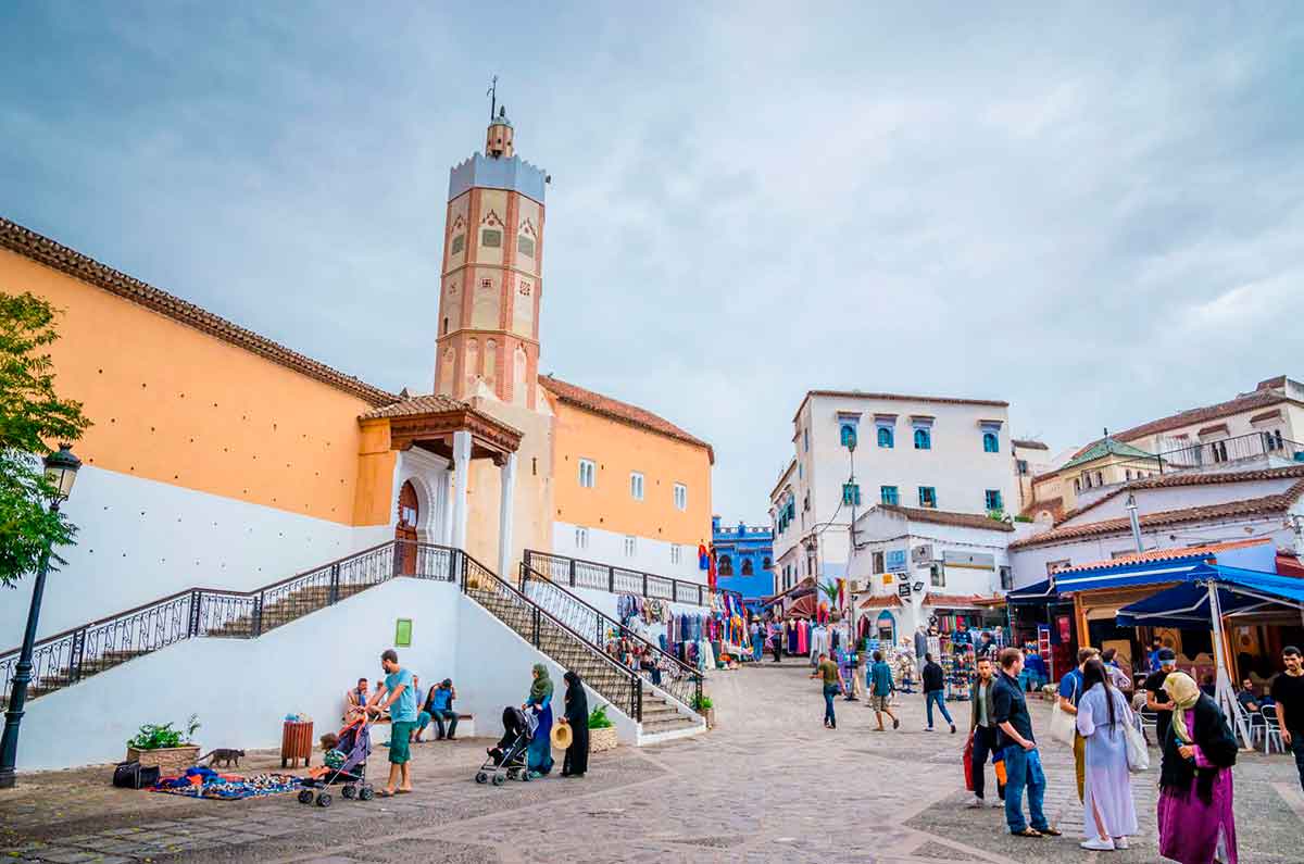 Gran Mezquita y Plaza Utta el Hamman