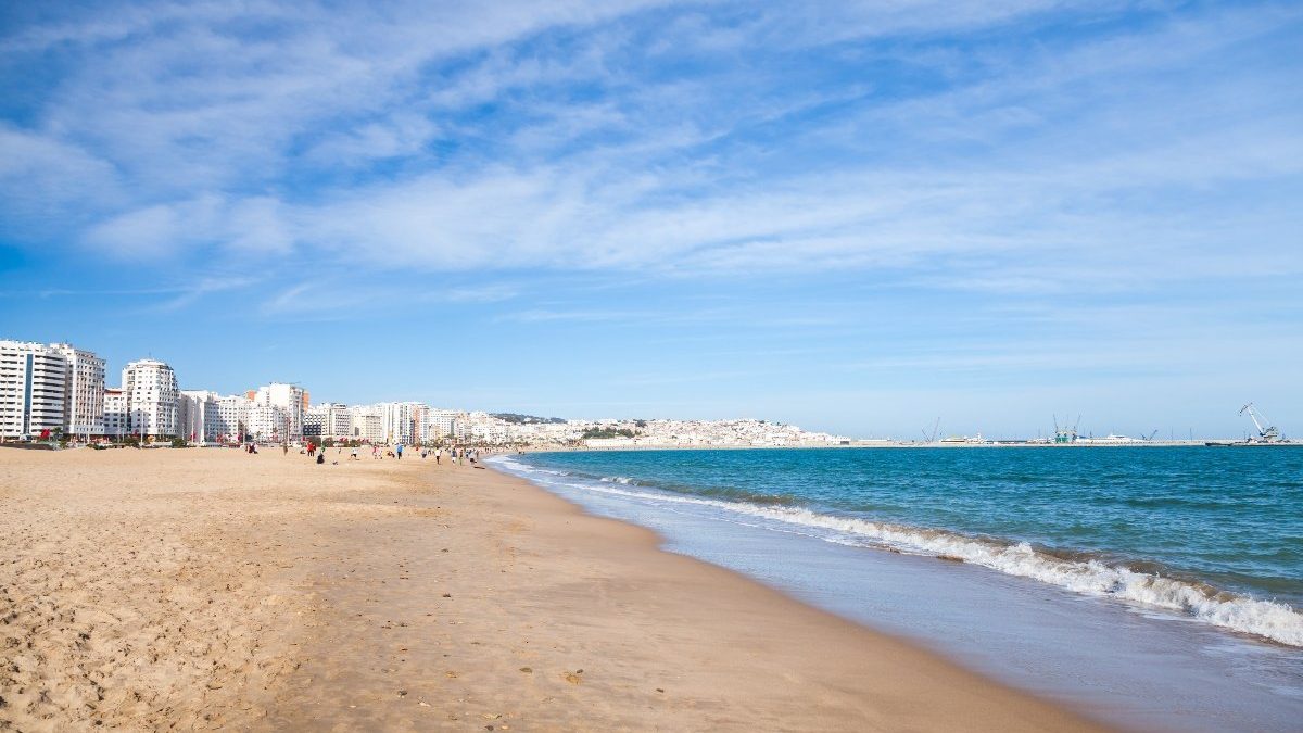 Mar mediterráneo y océano atlántico en Tánger