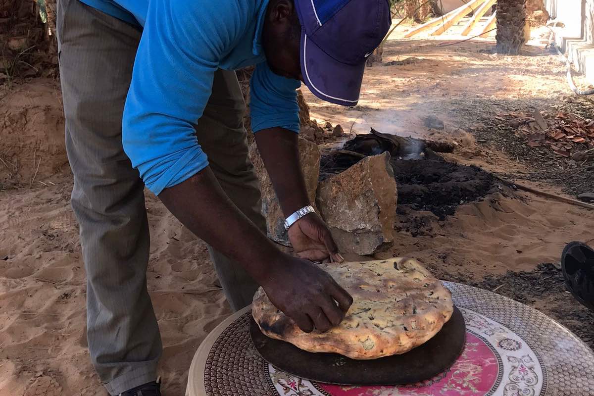 Pizza bereber o Madfouna: cómo es y dónde comerla 3 Pizza Bereber