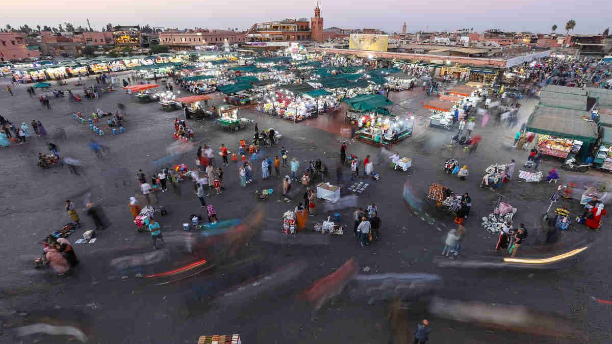 Plaza de Jemaa el Fna, antes de terremoto de Marruecos 2023